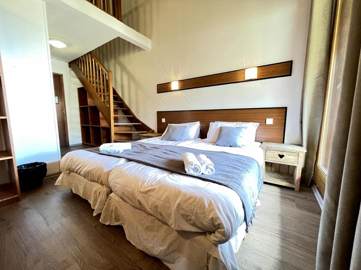 Hotel Le Piolet Сен-Мартен-дьо-Белвил Екстериор снимка
